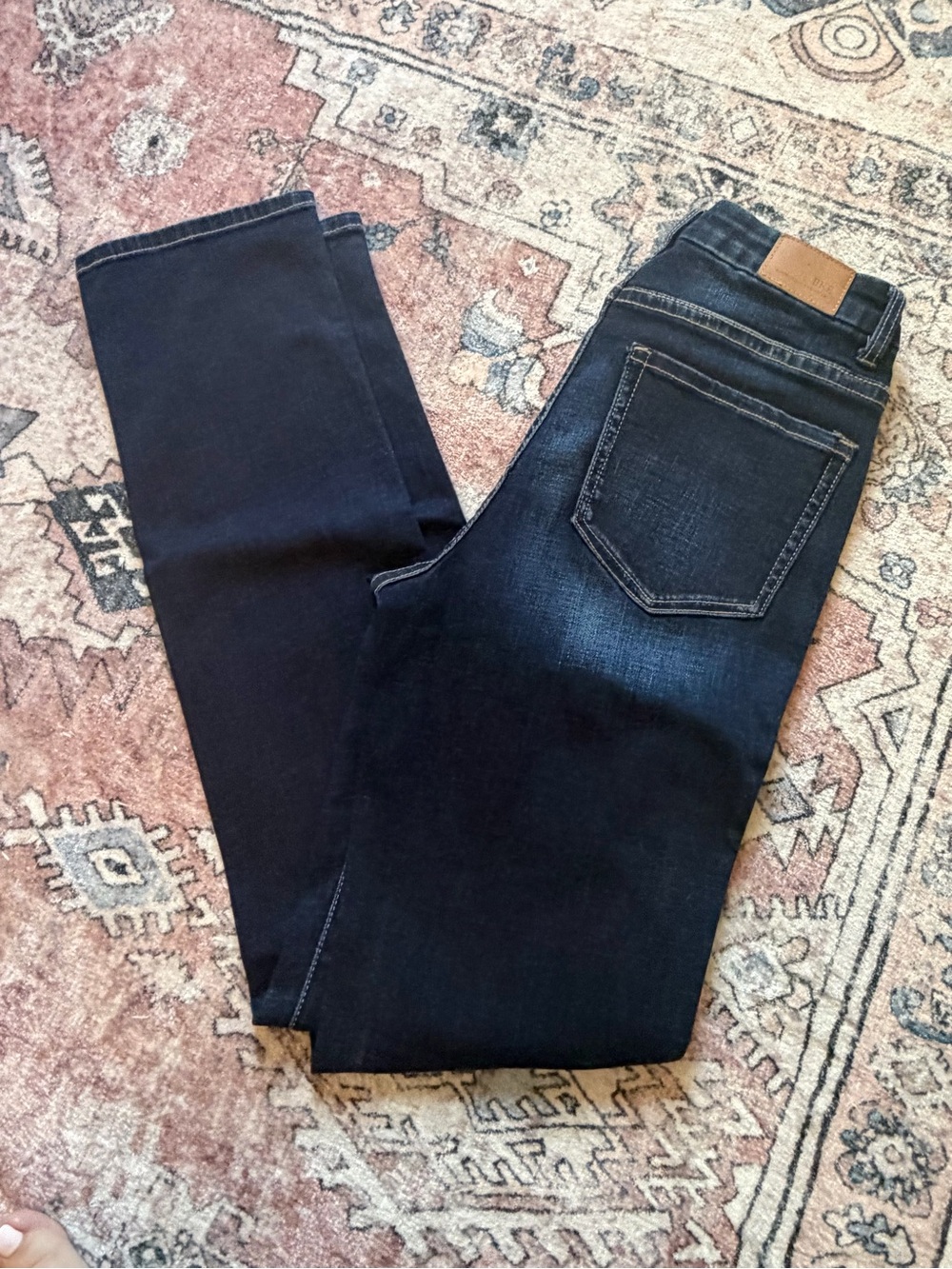 BKE Women’s Dark Blue Denim Slim Straight Jeans (Size 28)